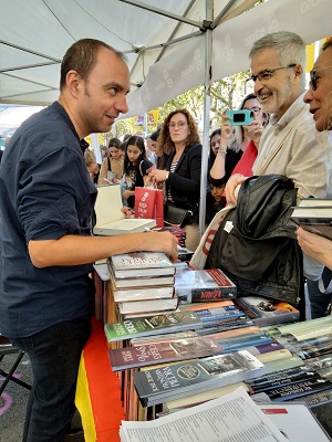 Ven a vernos a la parada en Paseo de Gracia, 36 