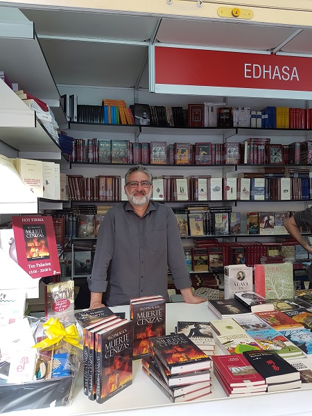 Teo Palacios - Feria Libro Madrid Edhasa